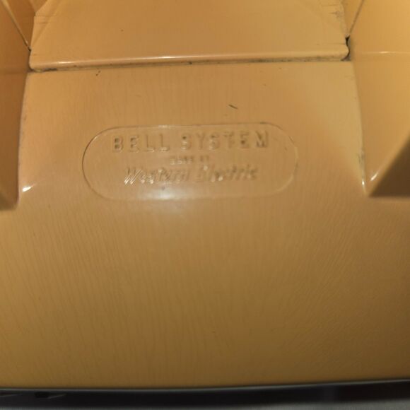 Vintage Bell System 500DM Rotary Phone Beige Silverplate Handset Cover - Picture 6 of 16